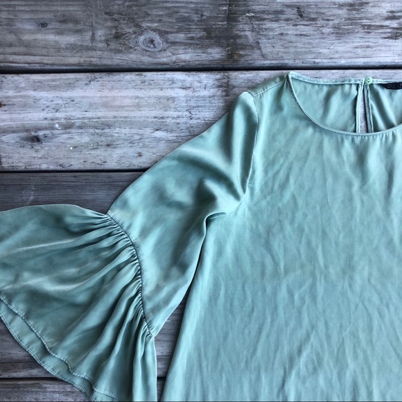 Zara Basic Ruffle Bell Sleeve Dress - Picture 5 of 12